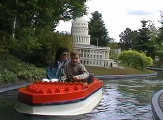 The Family Boat Ride / Mini Boats 