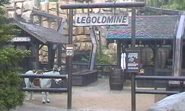 LEGO GOLD MINE